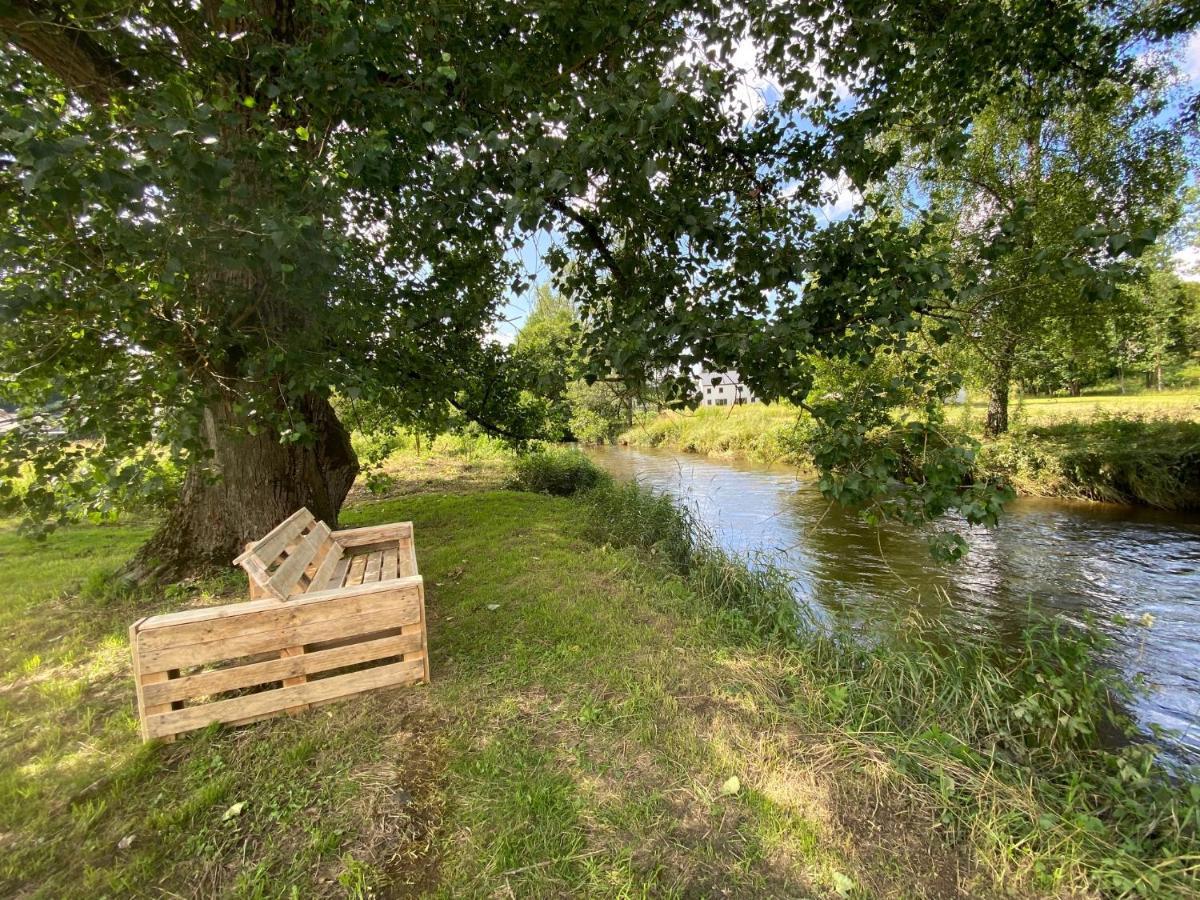 Le Heron - Gite De Charme Cloture, Acces A La Riviere - 6 Ou 10 Personnes Fauvillers Exterior foto